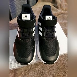 Adidas EQ21 RUN 2.0